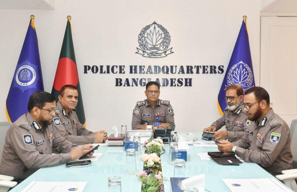 আসন্ন ঈদে ঘরমুখো মানুষের যাতায়াত নিরাপদ ও নির্বিঘ্ন করার নির্দেশনা দিয়েছেন নবনিযুক্ত আইজিপি