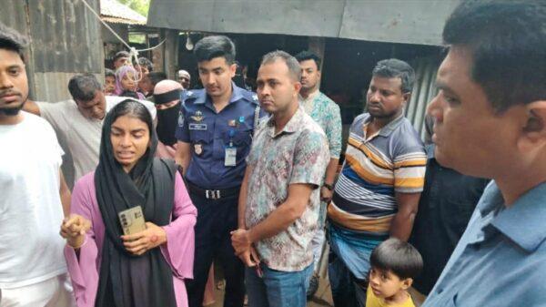 সোনারগাঁয়ে যৌতুকের দাবিতে গৃহবধূ হত্যা,স্বামী পলাতক।