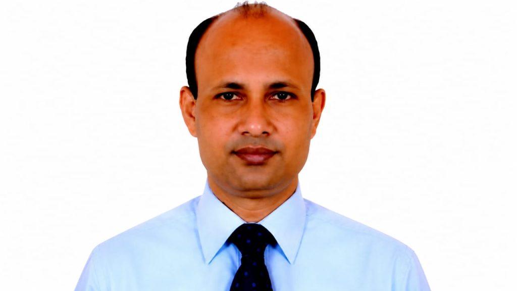 সুপ্রিম কোর্টের নির্দেশ অমান্যের অভিযোগ: পরিদর্শিকা নিয়োগে ভাইভা গ্রহণে বিলম্ব, প্রশ্নের মুখে স্বাস্থ্য মন্ত্রণালয়ের যুগ্মসচিব কামরুজ্জামান
