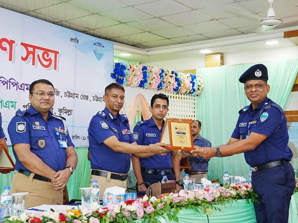 জেলার শ্রেষ্ঠ ওসির তালিকায় দাউদকান্দির সাজেদুল ইসলাম, অর্জন ৩য় স্থান,পেশাগত দক্ষতা ও আইনশৃঙ্খলা রক্ষায় অবদানের স্বীকৃতি, পেলেন অর্থ ও বিশেষ পুরস্কার়